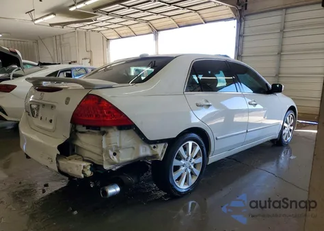 2006 Honda Accord Ex z USA, uszkodzony, nr VIN 1HGCM66596A073833